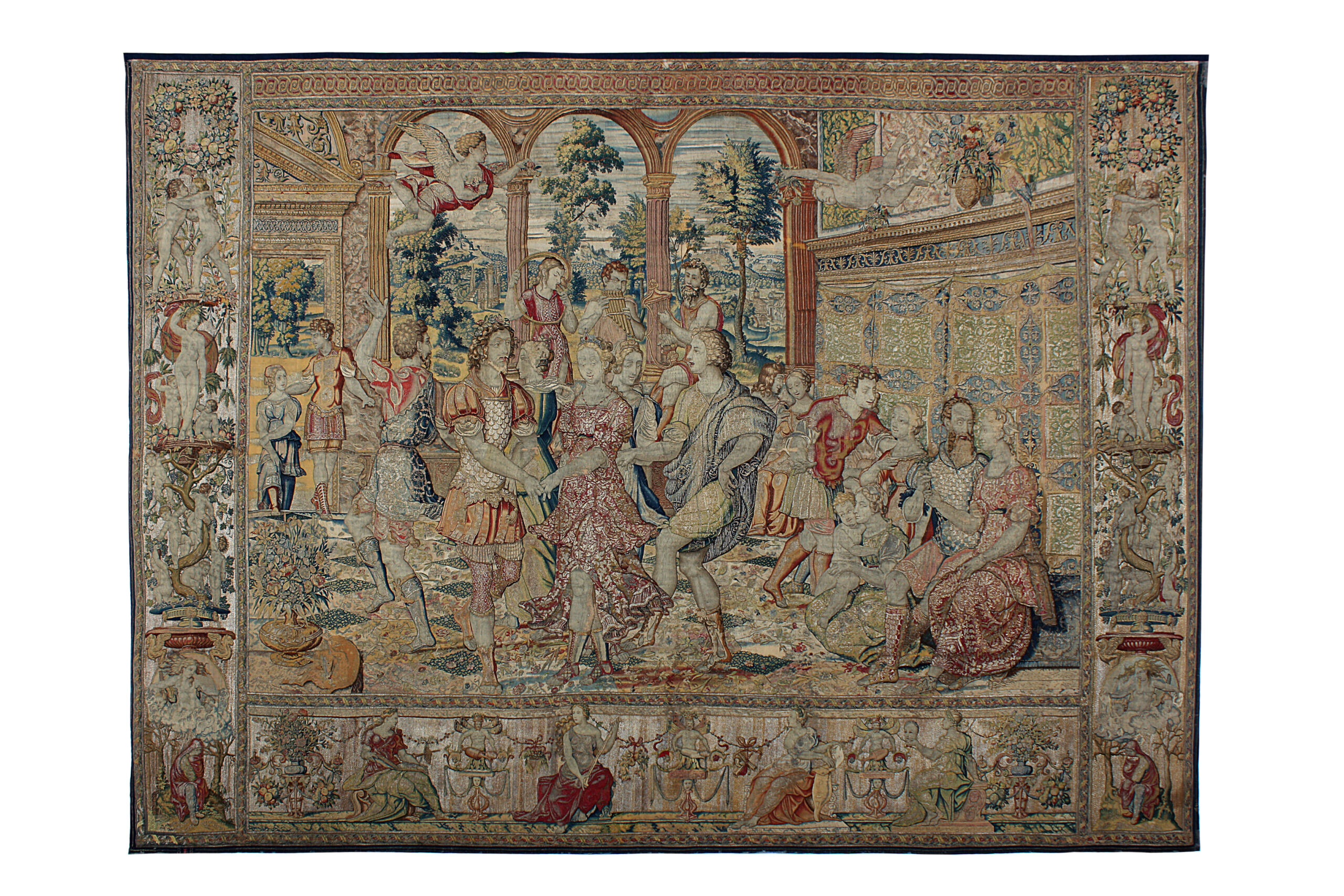 Restoration of two extraordinary Pannemaker tapestries completed