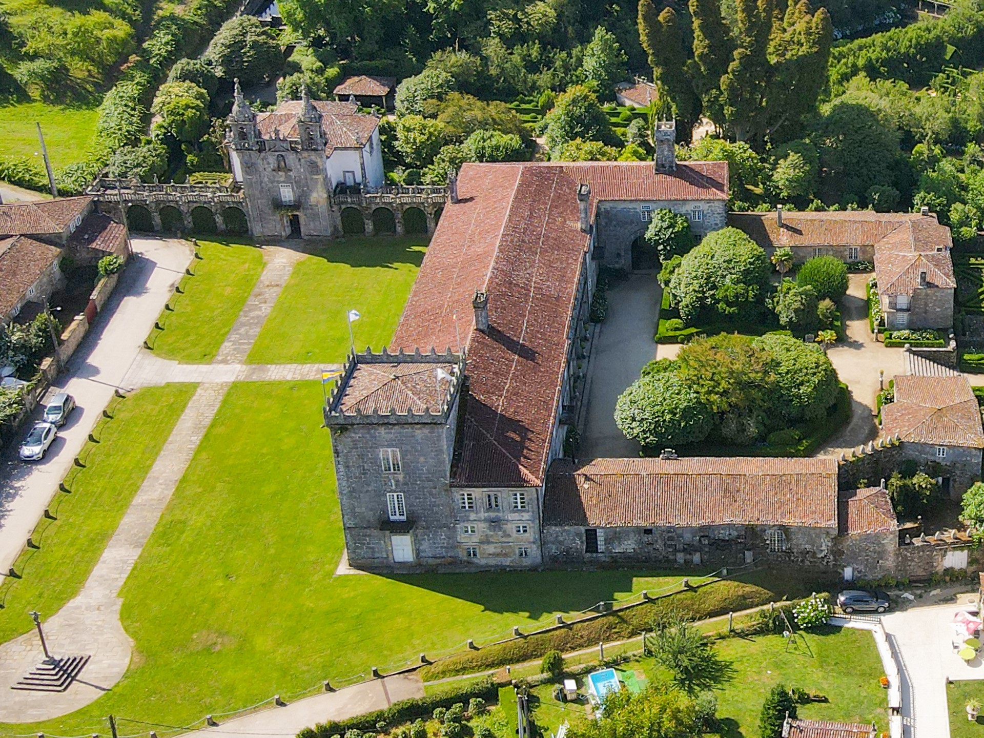 Veduta aerea della piazza del lavoro. Pazo de Oca, A Estrada, Pontevedra, Fundación Casa Ducal de Medinaceli.