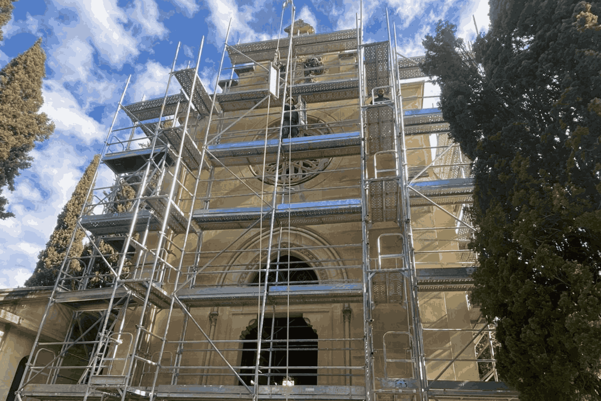 Start of restoration work on the Pantheon of the Marquises of La Torrecilla, part of the historical heritage of the Ducal House of Medinaceli Foundation.