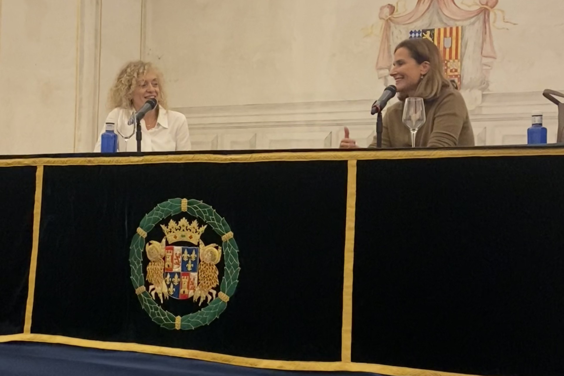 PRESENTACIÓN DE LA PRIMERA NOVELA DE MARÍA DE LA LUZ DEL PRADO, «LA BUENA SOMBRA».