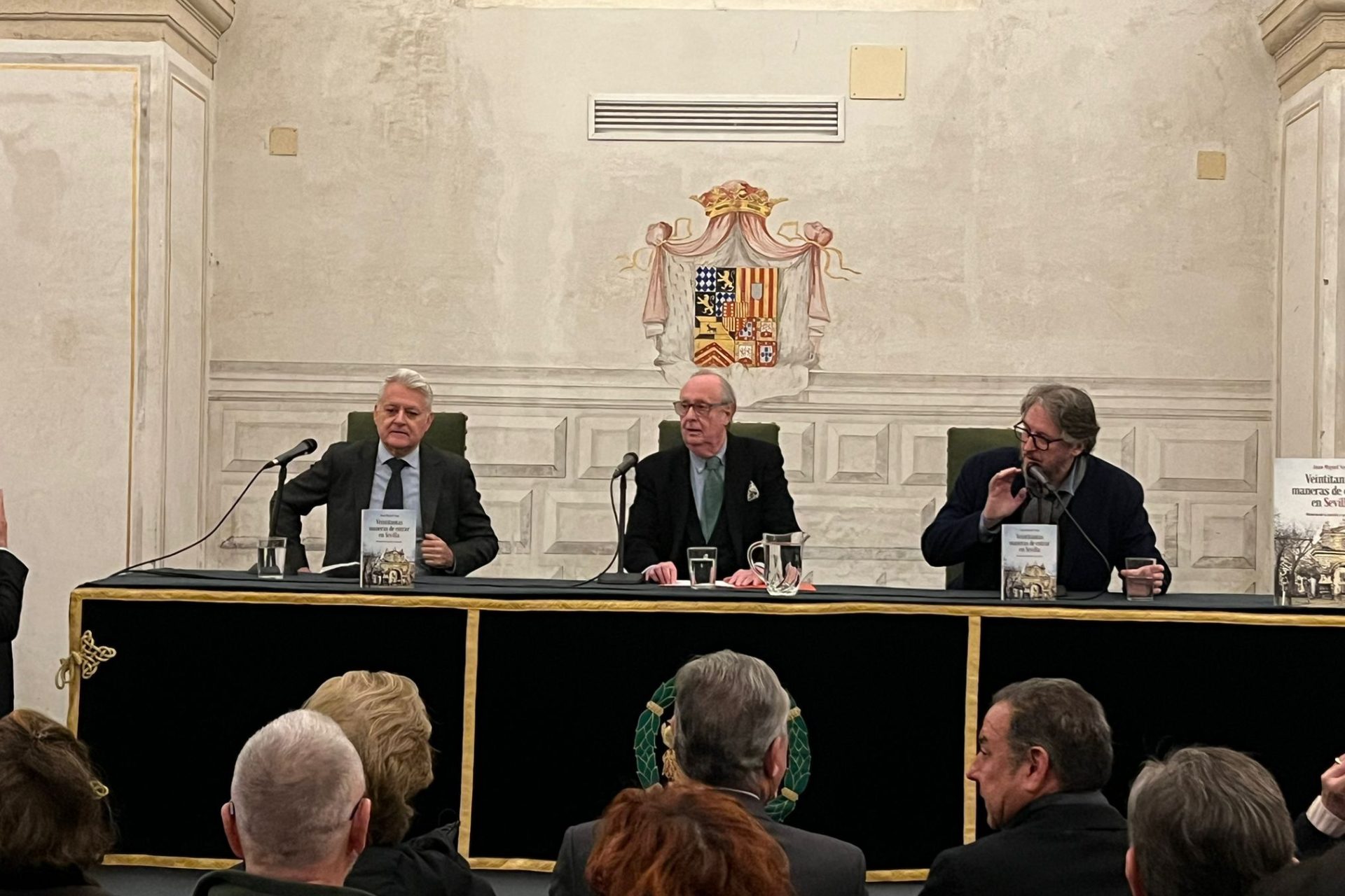 Presentación del libro de Juan Miguel Vega