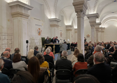 Presentación del libr de Juan Miguel Vega en la Casa de Pilatos