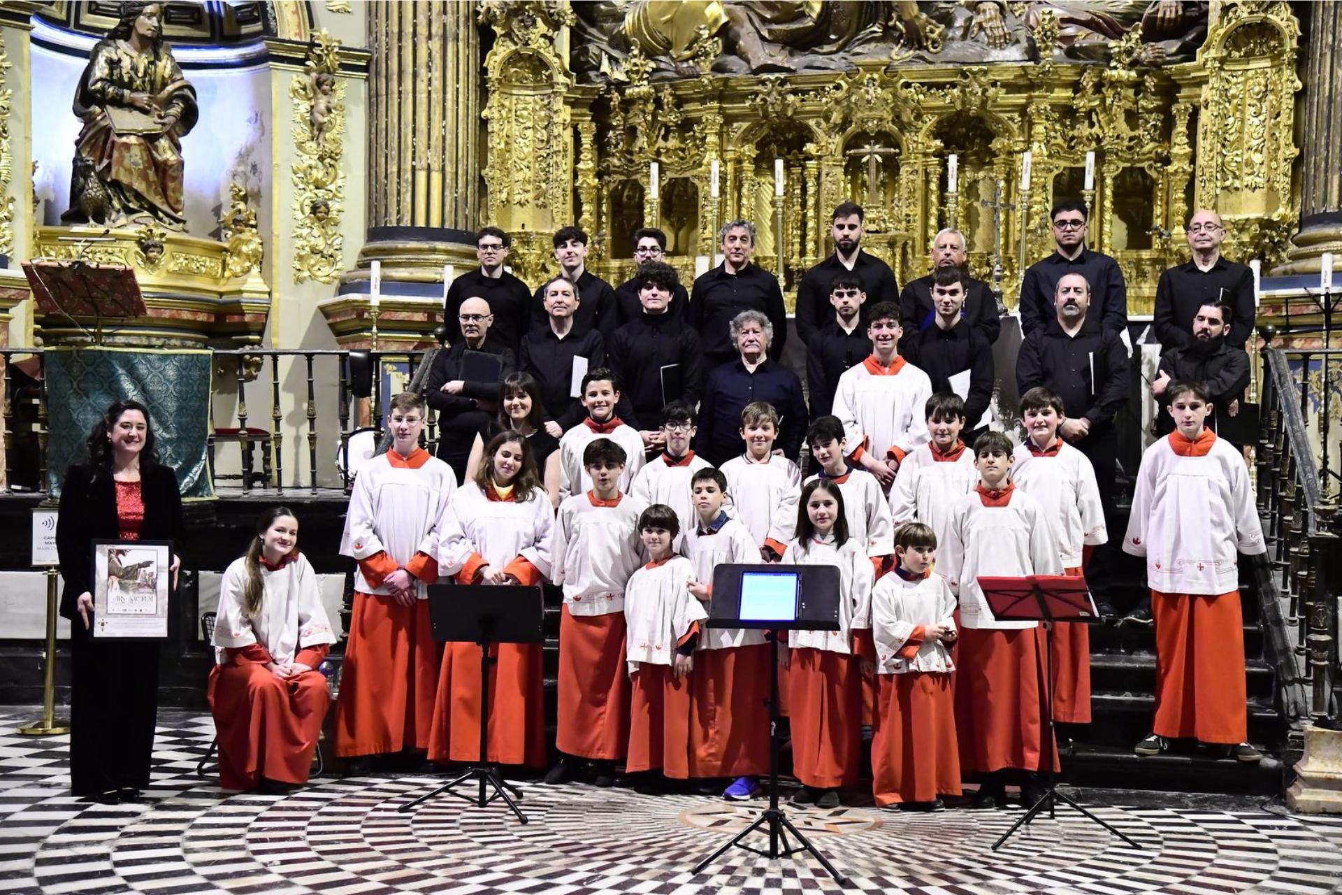 Éxito de público en el Concierto de la capilla musical «Los seises de El Salvador» en el Festival de música religiosa y cofrade «Ars Sacrum» de Úbeda